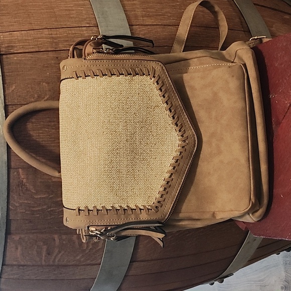 Elegant Tan and Cream Women's Backpack - Picture 3 of 8